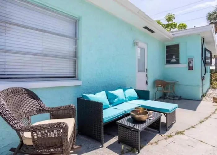 Сasa de vacaciones Pet Friendly 1br Steps To Clearwater *