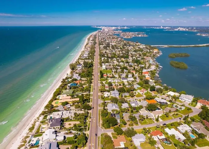 Pet Friendly 1br Steps To Clearwater *