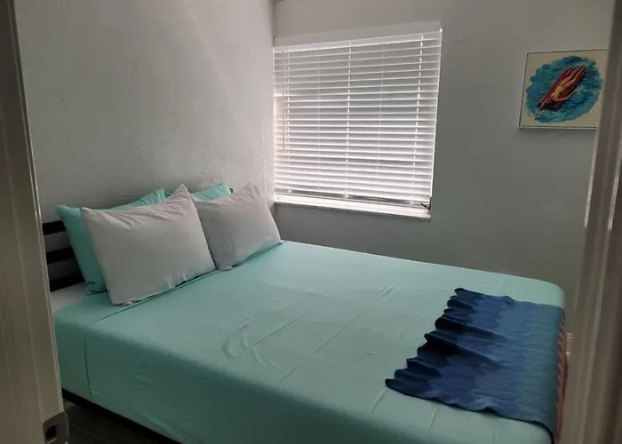 Pet Friendly 1br Steps To Clearwater Сasa de vacaciones